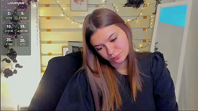 Josephine_Kiss webcam