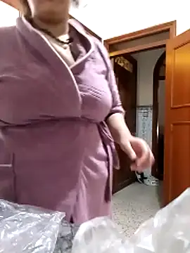 mimy_arabic - Mimy_Arabic's free webcam - UK Sex Cams