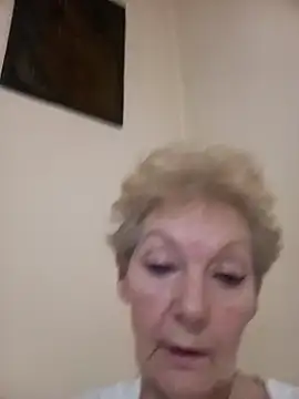 Webcam Model (Calypso-Loove)  is live.Free join now!