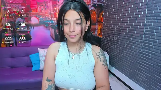 Small_naughty_ webcam