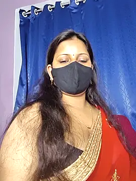 Webcam Model (noty_girl2)  is live.Free join now!