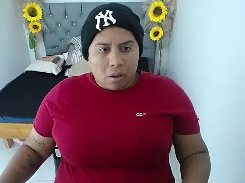 hotlesby_valery webcam