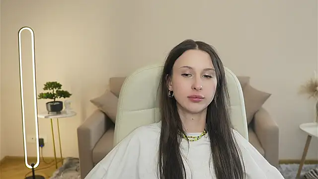 vinniepoplar - VinniePoplar's free webcam - UK Sex Cams