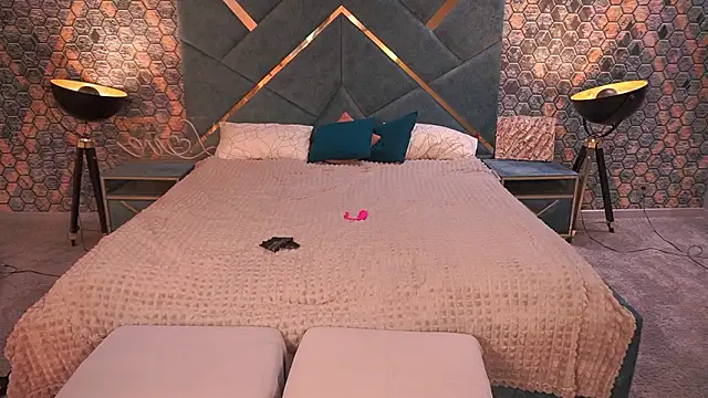 pleasurewecouple - PleasureWeCouple's free webcam - UK Sex Cams