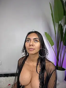 LuckyGoddessXXX webcam