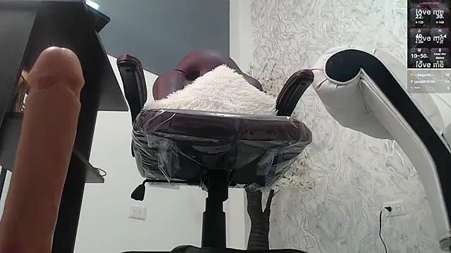 aura_sanders1 - Aura_sanders1's free webcam