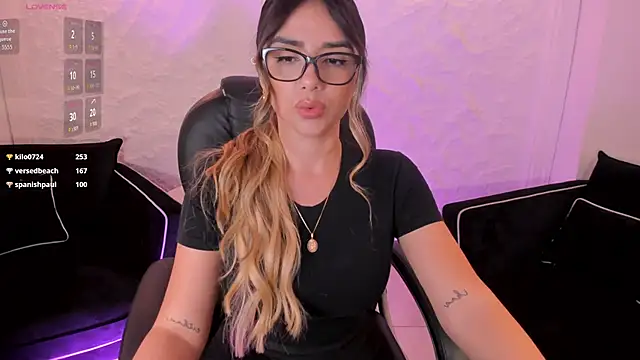 ChloePreston_ webcam