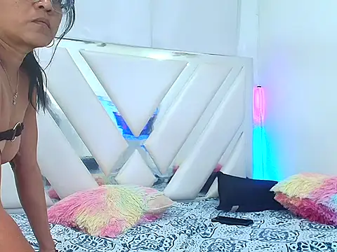 dayanatastty - DayanaTastty's free webcam