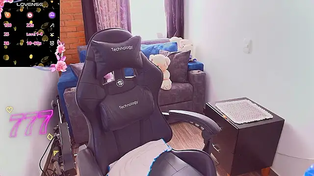 kendall_sexy27 - Kendall_sexy27's free webcam