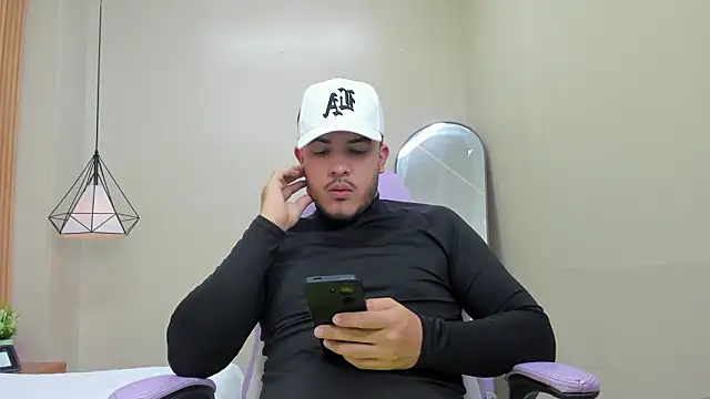 Andrew_Lewiss webcam