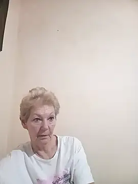 Webcam Model (Calypso-Loove)  is live.Free join now!