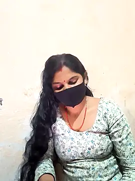 Pooja_bhabhi00 webcam