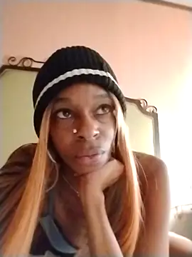 Webcam Model (Jasmine_FullsShine)  is live.Free join now!