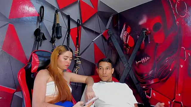 Hana_and_Zeta webcam