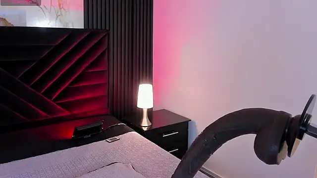 lalalemoonds - Lalalemoonds's free webcam - UK Sex Cams