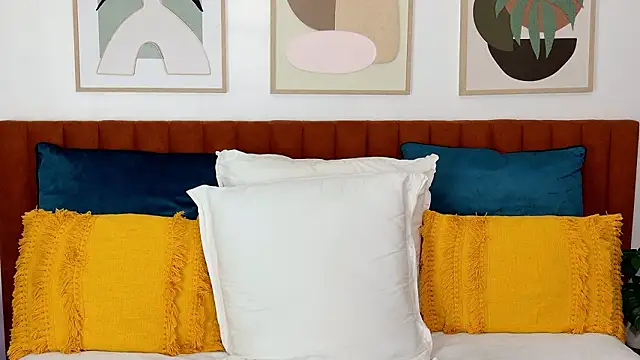 ShanialaFrancaise webcam