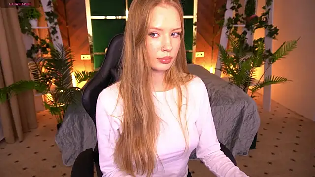 mollyymayy - MollyyMayy's free webcam - UK Sex Cams