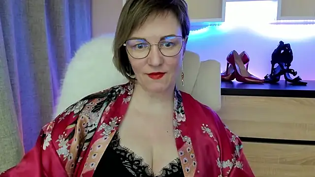 feliziaDesire webcam