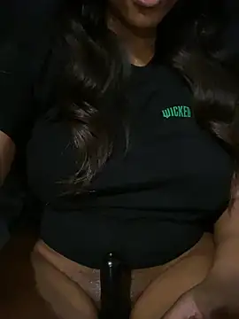 CaramelGoddess1 webcam