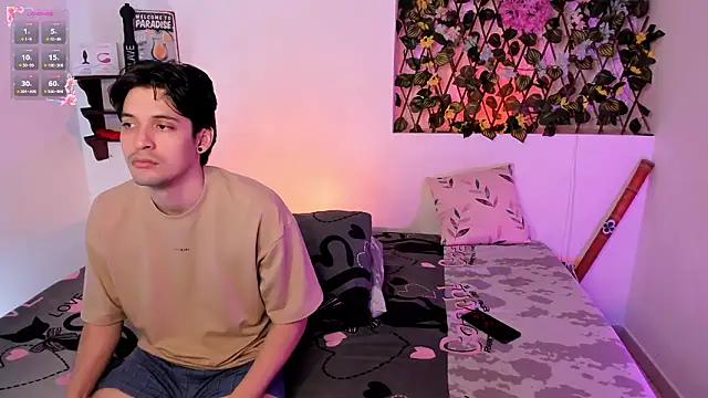 kylietimothee webcam