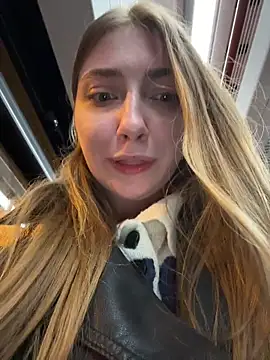 sunny___bunny (F young) - keep me wet around strangers