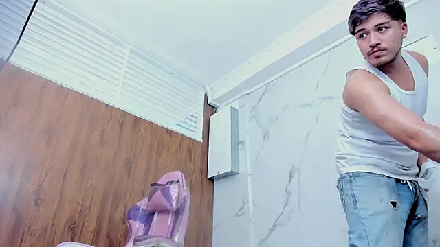 juanmechanic_ webcam