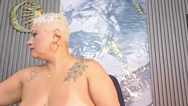 gianellacox_ - GianellaCox_'s free webcam