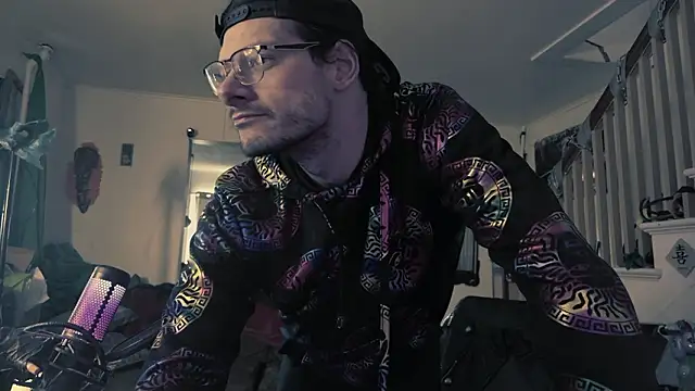 MasterDaddyCool webcam