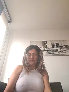 Latiinvenushot webcam