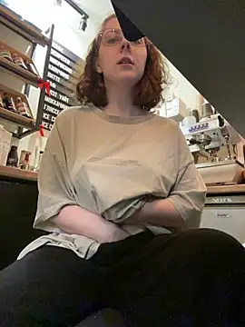 cinnabon_ - Cinnabon_'s free webcam