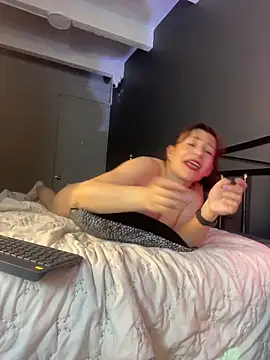 amandamilf__ - AmandaMilf__'s free webcam