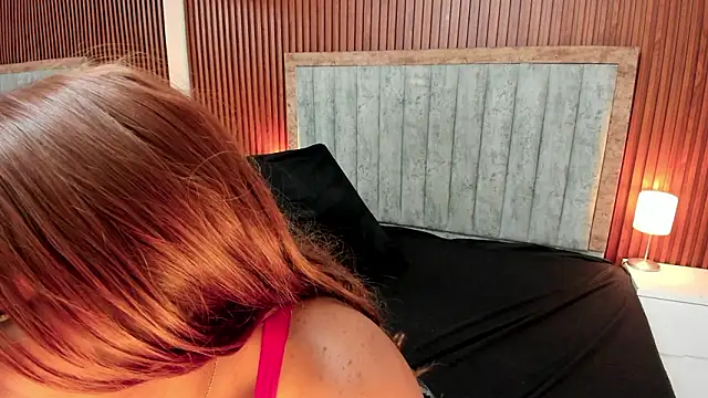 Arianaa_Cooper_ webcam