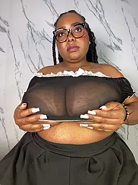 Webcam Model (angelGgold)  is live.Free join now!