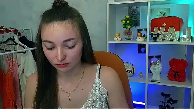 _barbie_kiss_ - _Barbie_Kiss_'s free webcam