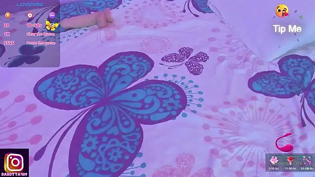 Antonellaa_Fox_ webcam