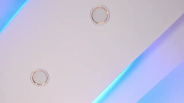 nicolle_pierce webcam