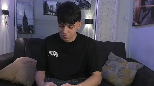 sebas_pretty7 webcam