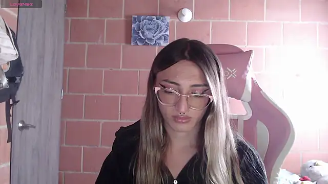 Andrea_camilaaa webcam