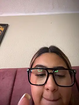 miabonnett_ - Miabonnett_'s free webcam