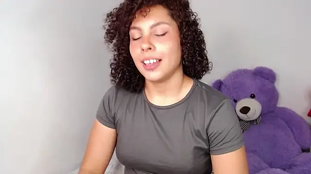 ViolettaMiller_ webcam