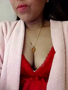 LanNhi_007 webcam