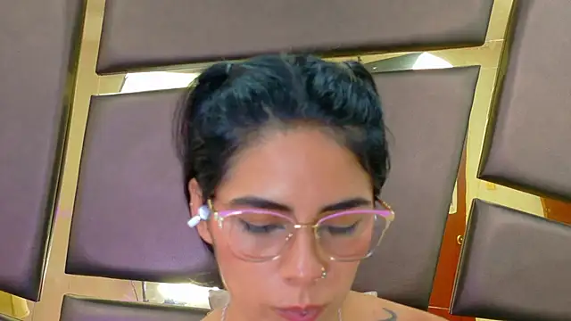 NicoleEsposito webcam