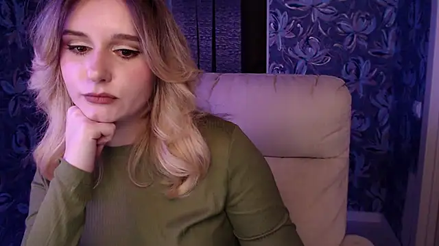 Freya_Celestial webcam