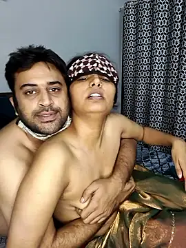 ITZ_GURU – webcam model profile photo