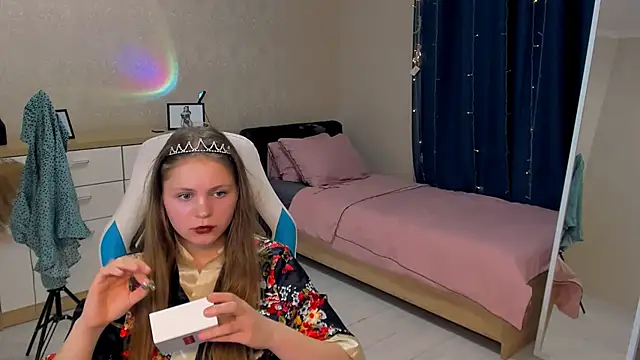 Alisa_Sweetiee webcam