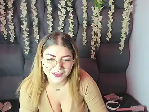 JuliettaRousse69 webcam