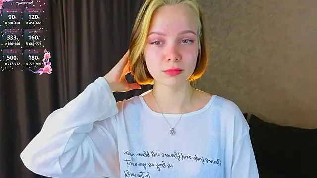 umbravelour - UmbraVelour's free webcam - UK Sex Cams