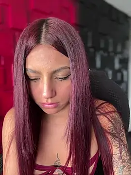 emily-teen - Emily-teen's free webcam - UK Sex Cams