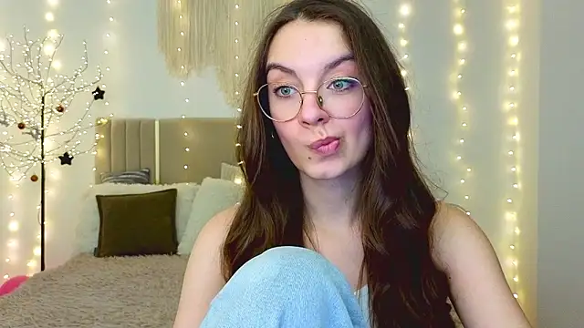 real_cutie1 - Real_cutie1's free webcam