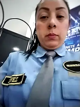 cristal__11 - CRISTAL__11's free webcam - UK Sex Cams